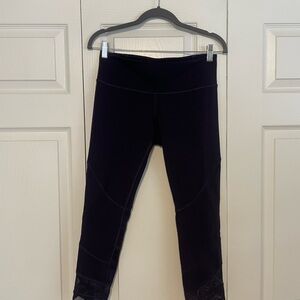 Lululemon EUC Emerge Crop Renew Grape (purple) Leggings Size 8